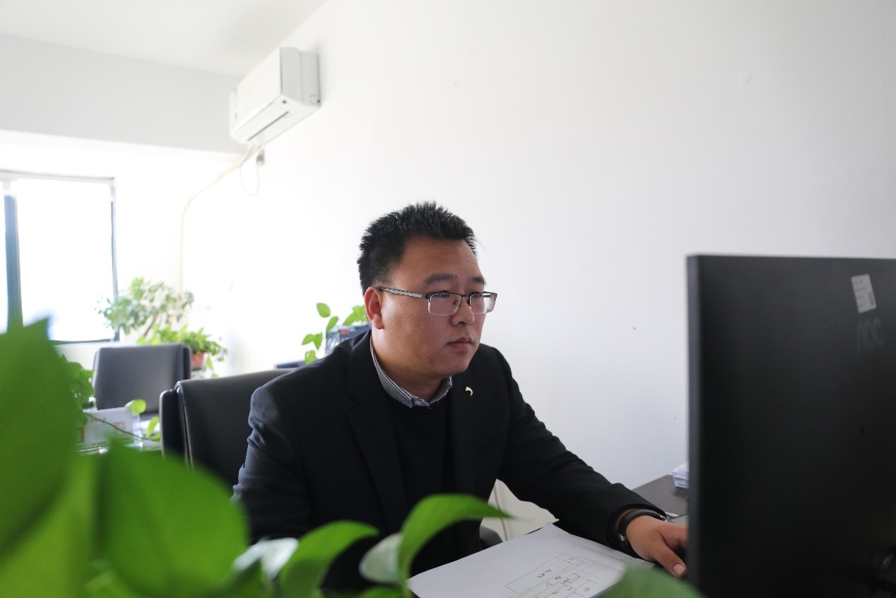 1719299841186274.jpg 1701392758116431.jpg